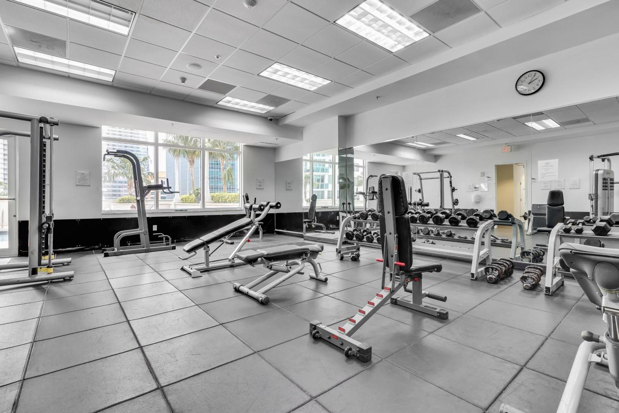 Lux 2B/2B Brickell - Free Parking Apartment ไมอามี ภายนอก รูปภาพ