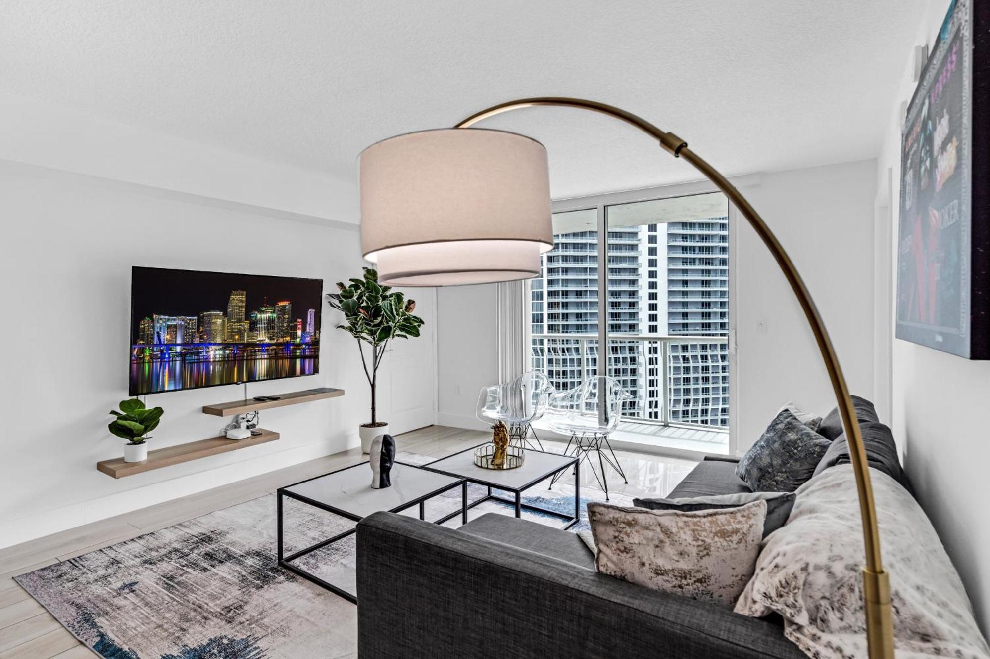Lux 2B/2B Brickell - Free Parking Apartment ไมอามี ภายนอก รูปภาพ